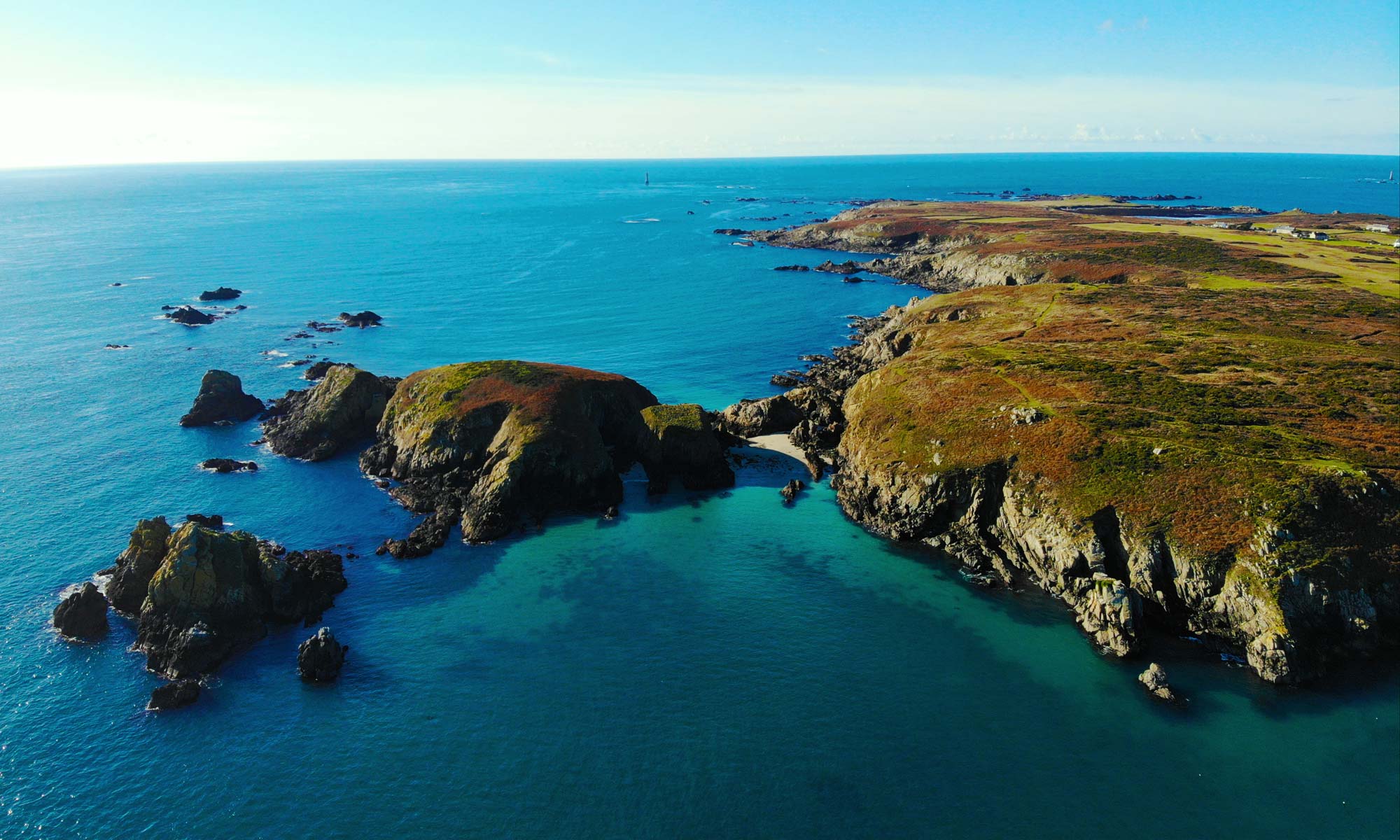 Ouessant - cote sud - penn ar roc'h - ballade - vacances - tour de l'ile - minibus 8 places